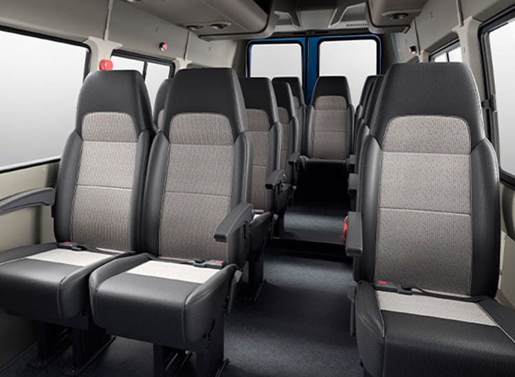 13 Seater (Winger) 3